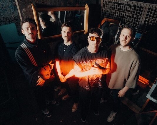 Flash Forward: Neue Single „Wrong“ verfügbar Flash Forward | Credit: Patrick Schulze