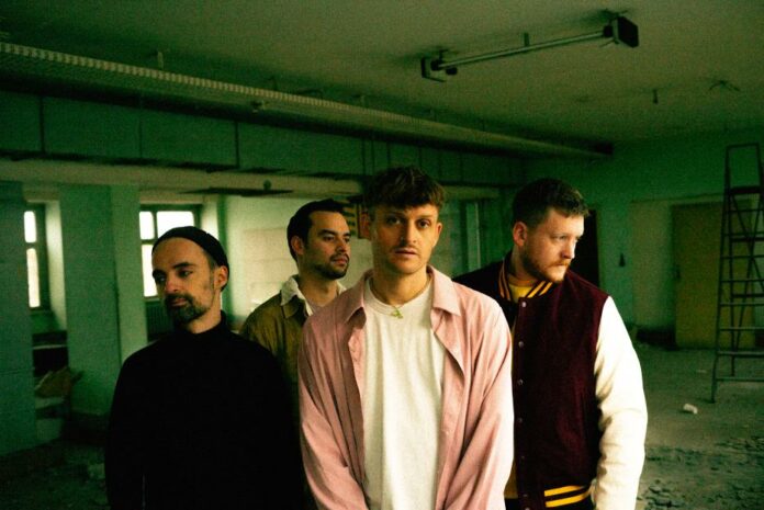 KAFVKA (Photo by Thomas Tiefseetaucher)
