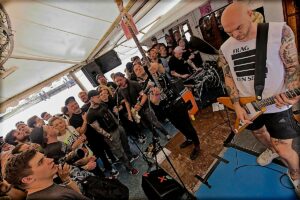 Chartreux at Booze Cruise Festival, MS Tonne, Hamburg // by xhighfivesx Tobias Luger