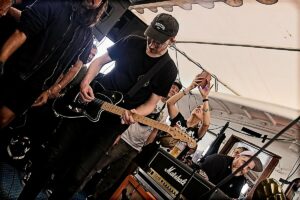Swan Songs at Booze Cruise Festival, MS Tonne, Hamburg // by xhighfivesx Tobias Luger