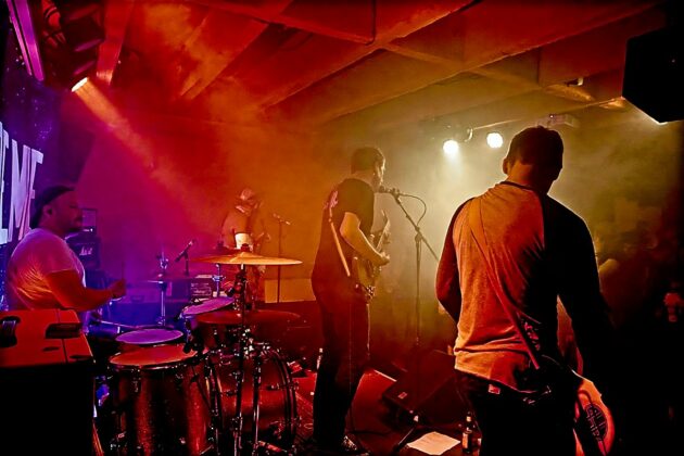 Empire Me at Booze Cruise Festival, Molotow, Hamburg // by xhighfivesx Tobias Luger