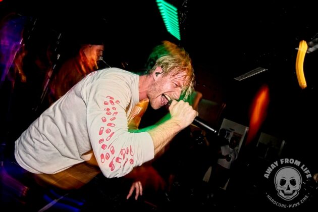 Snakes In The Pit at Indra Musik Club, Hamburg // by xhighfivesx Tobias Luger