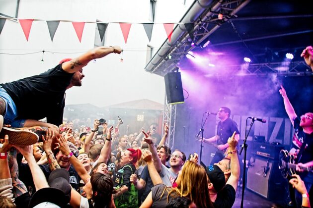 The Menzingers at Molotow Backyard, Hamburg // by xhighfivesx Tobias Luger