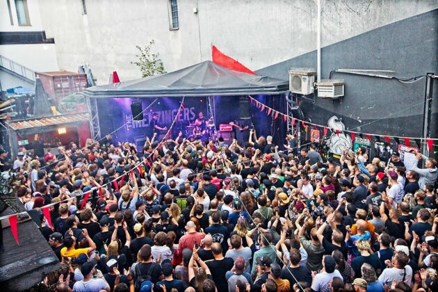 The Menzingers at Molotow Backyard, Hamburg // by xhighfivesx Tobias Luger