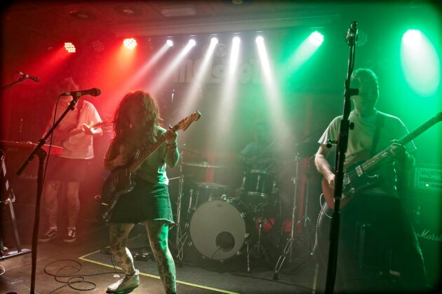 Between Bodies at Molotow, Hamburg // by xhighfivesx Tobias Luger