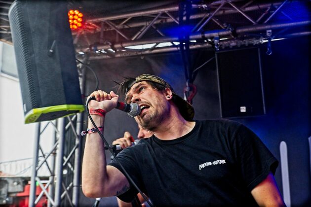Überyou at Molotow Backyard, Hamburg // by xhighfivesx Tobias Luger