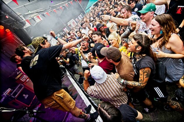 Überyou at Molotow Backyard, Hamburg // by xhighfivesx Tobias Luger