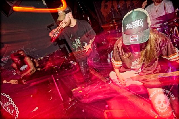 Guilt Trip at Hafenklang, Hamburg // by xhighfivesx Tobias Luger