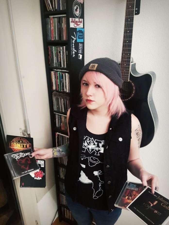 Stephie Jung (The Wild Haze)