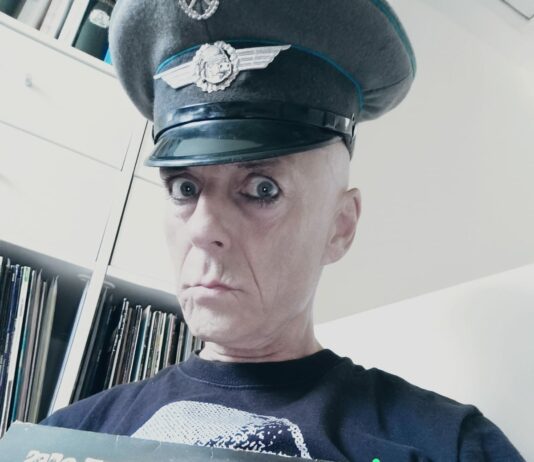 10 Records Worth To Die For: #215 mit Sir Hannes (The Idiots) Sir Hannes von The Idiots