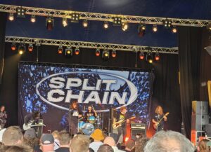 Split Chain