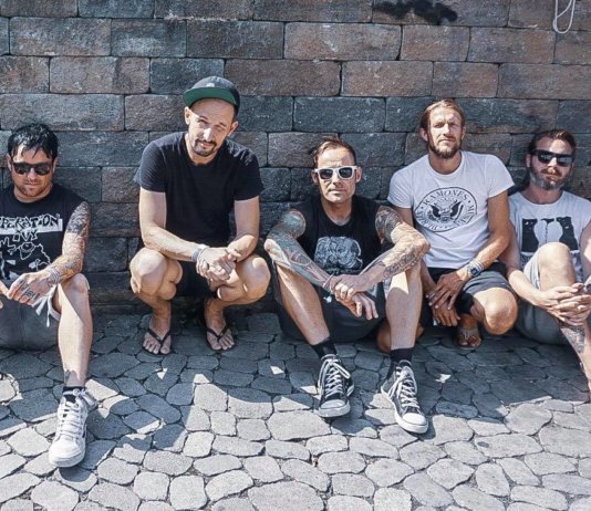 Bilder: Donots im LKA Longhorn in Stuttgart