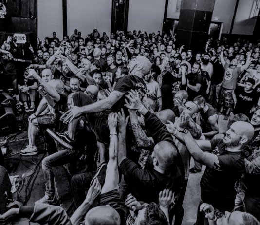 SHUTDOWN nehmen erstes Album seit 22 Jahren auf Shutdown at The Sound Of Revolution 2019 (Pic by callxmexkiller)