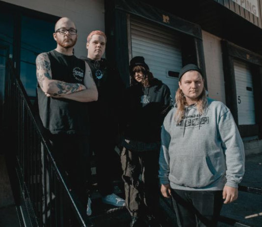 SEEYOUSPACECOWBOY veröffentlichen Debütalbum „The Correlation Between Entrance And Exit Wounds“