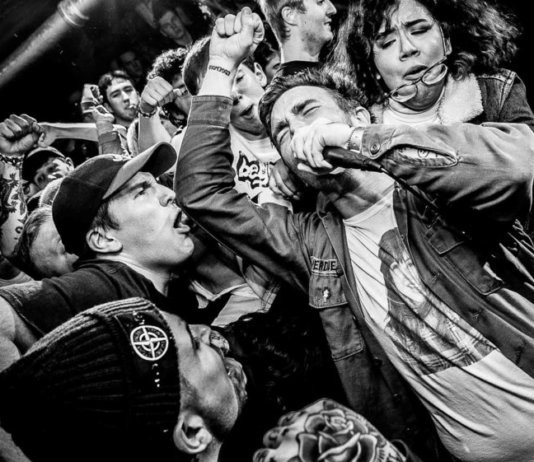 Europa-Daten von ABUSE OF POWER und INSIST