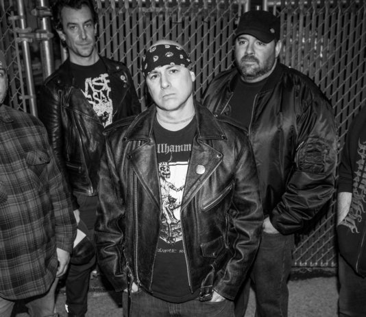 All Out War (2019, Pressebild)