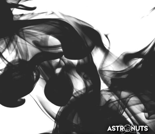 Astronuts – Dark Matters (2021)