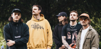 Backstabbed mit neuer Single „Spring Inside My Grave“ und EP-Ankündigung Backstabbed (Photo by Andreas Oertwig)
