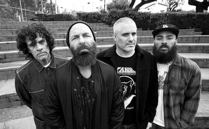 Bad Optix (Photo by Lisa Johnson)