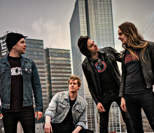 BLOODLIGHTS kommen Anfang 2018 auf Tour Bloodlights (Pressebild)