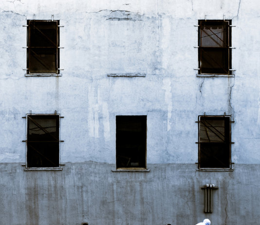 Boston Manor - Glue (2020)