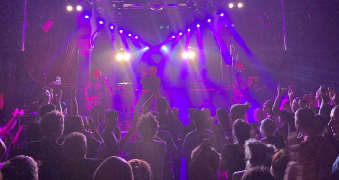 The Bouncing Souls Stattbahnhof 13.8.22