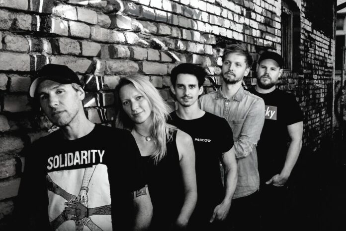Chris Magerl & The Burning Flags