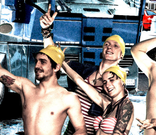 DIE DORKS veröffentlichen Video zu „System Der Schande“