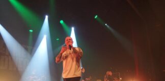 Konzertbericht: Drei Meter Feldweg und Lumbematz am 11. April 2026 in der Gebläsehalle Neunkirchen