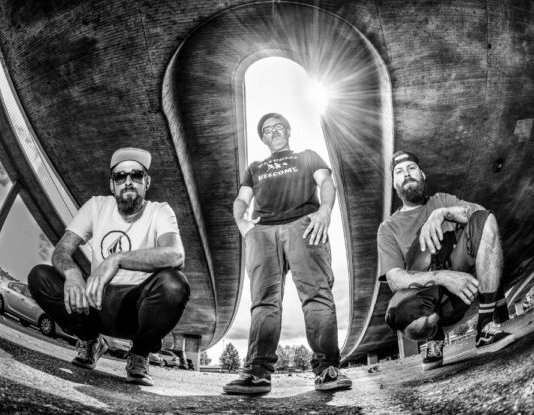 ELFMORGEN veröffentlichen erstes Video aus kommendem Album „Zuhause“