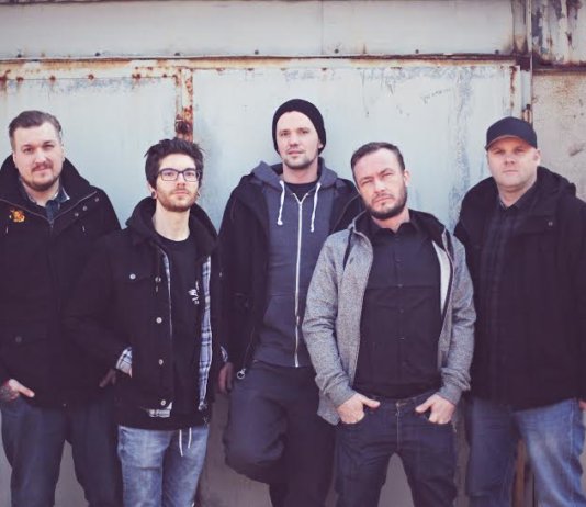 FAHNENFLUCHT veröffentlicht neues Video „Kapital“