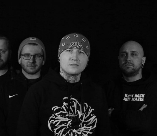 FIGHT AGAINST MONUMENTS mit neuem Video „World Of Idiocy“