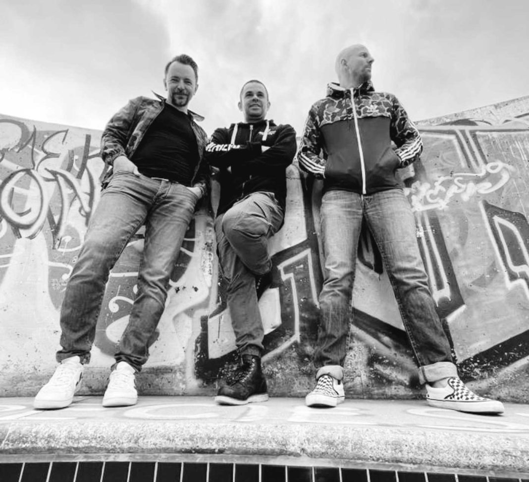 FLYSWATTER im Interview zur Reunion und neuen EP AWAY FROM LIFE