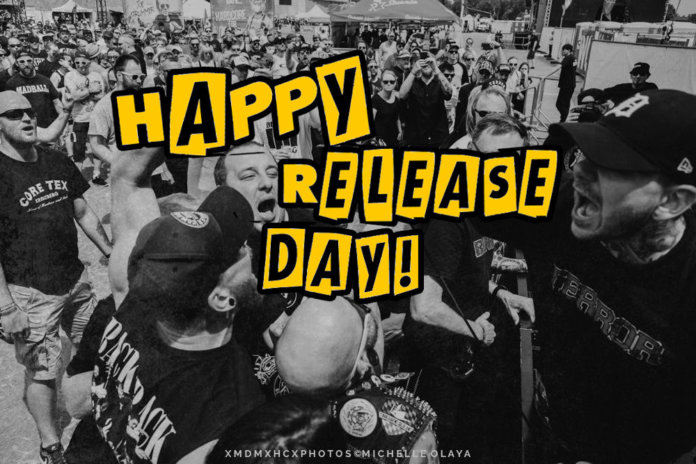 Happy Release Day (Photo by Michelle Olaya of xmdmxhcx photos - Risk It at Mission Ready 2019
