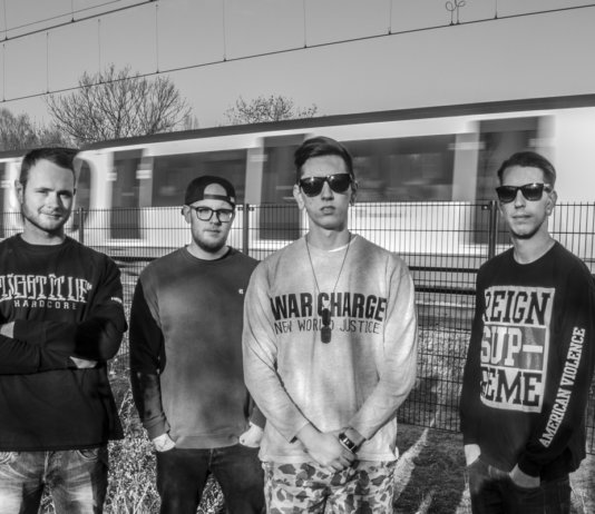 TIDES DENIED & HAWSER: Europatour im Juni