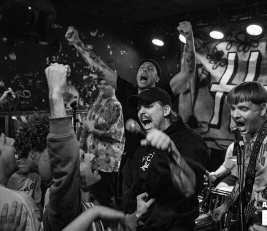 HIPPIE TRIM veröffentlichen Video zum Track „Reef Blower“