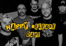 Hold My Own (Photo by John Markovich)