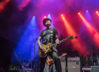 Mike Ness von Social Distortion (Photo by Sven Nöhren)