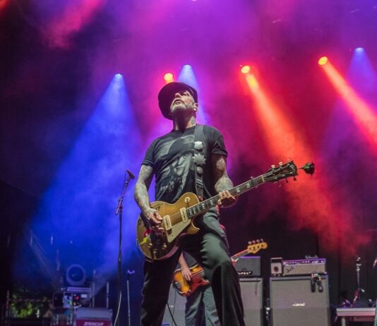 Mike Ness von Social Distortion (Photo by Sven Nöhren)