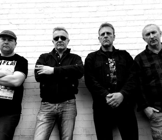 INFA RIOT kommen für Minitour nach Deutschland