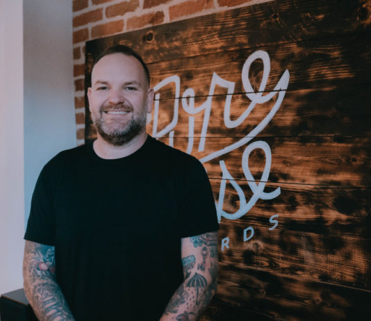 Pure Noise Records-Boss Jacob Round stellt seine 5 bedeutendsten Label-Bands vor Jacob Round von Pure Noise Records (Photo by Kat Nijmeddin)