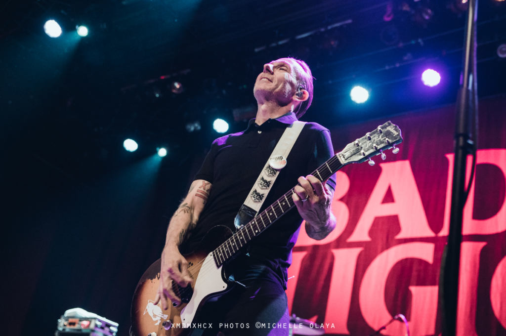 Brian Baker mit Bad Religion (Pic by Michelle Olaya)