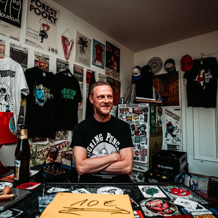 Sven von Monster Records