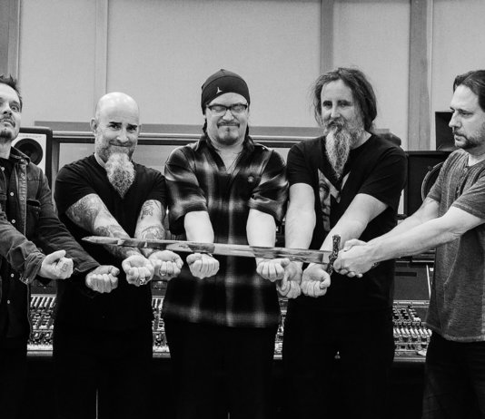 Mr. Bungle (Photo by Eric Larsen)