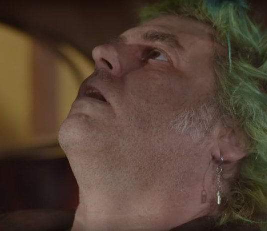 Fat Mike (NOFX - I Love You More Than I Hate Me (Video-Screenshot))