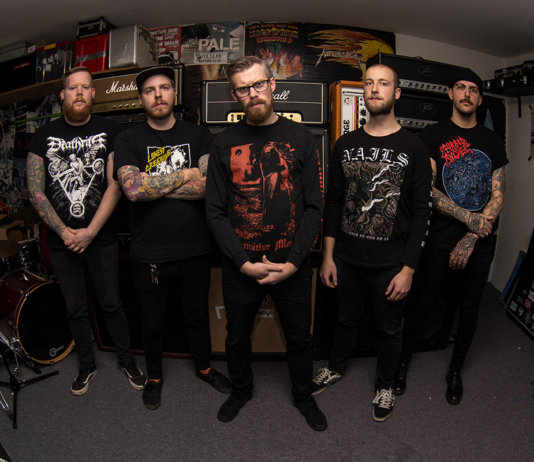 No Shelter (Bild zur Verfügung gestellt von Band)