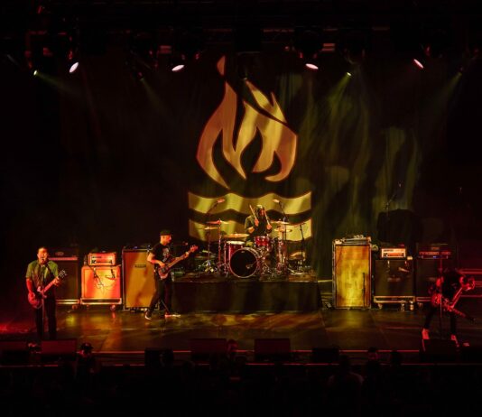 Boysetsfire, Hot Water Music, Be Well, Samiam @Columbiahalle Berlin | 9.10.2022 | (c) coreohgraphy