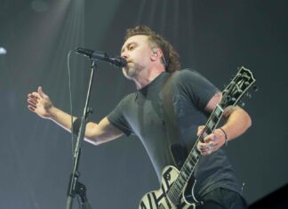 Rise Against (Photo by Sven Nöhren)