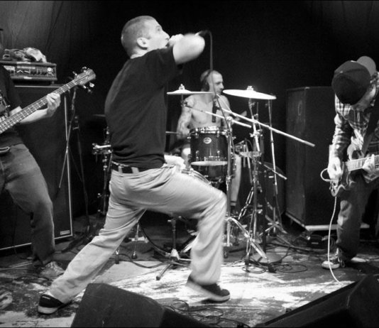 SCHEISSE MINELLI Livevideo im Immerhin Würzburg