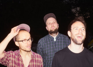 Smile & Burn - Promo-Pic